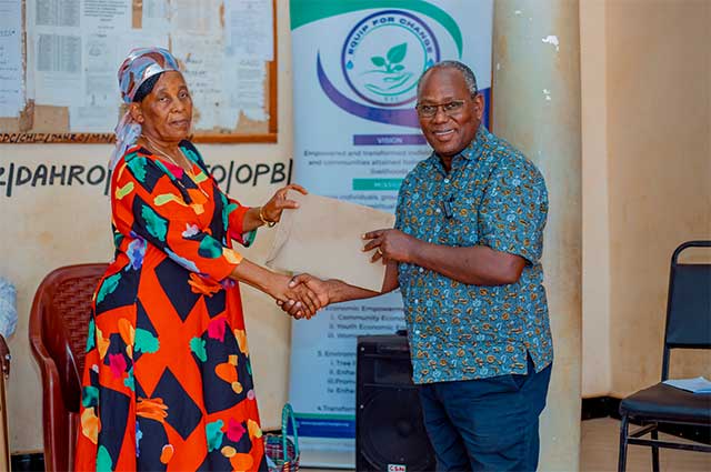 PICHA ZA MAADHIMISHO YA SIKU YA WAZEE DUNIANI KATA YA MIONO